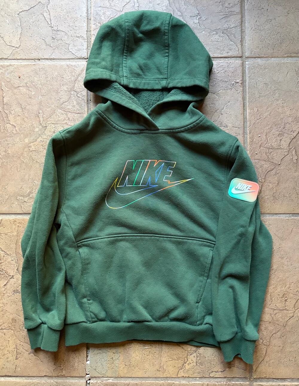 Nike Boys Size 7 Green Fleece Hoodie Multicolor Logo Swoosh Pullover 6-7Y